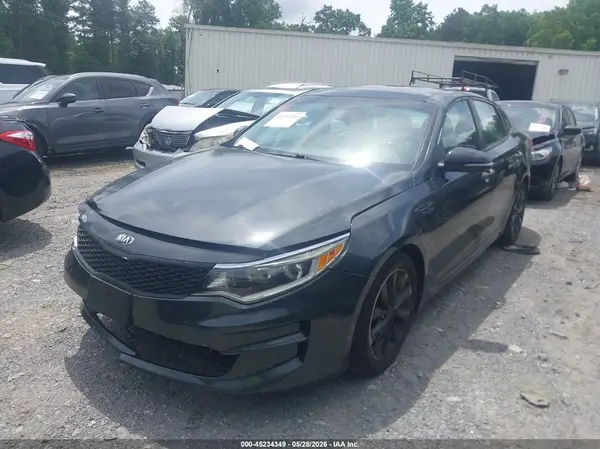 5XXGU4L31GG039575 2016 KIA OPTIMA - Image 2