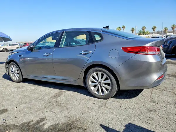 5XXGU4L31GG045344 2016 KIA OPTIMA - Image 2