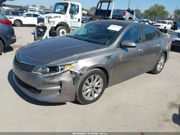 5XXGU4L31GG050687 2016 KIA OPTIMA - Image 2