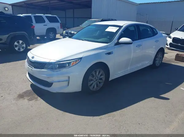 5XXGU4L31GG054660 2016 KIA OPTIMA - Image 2