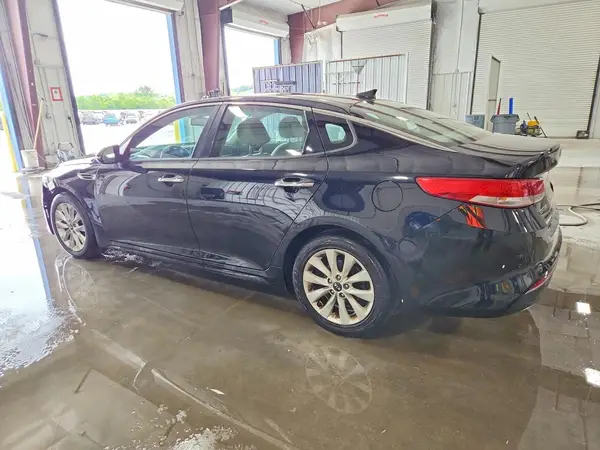 5XXGU4L31GG056926 2016 KIA OPTIMA - Image 2