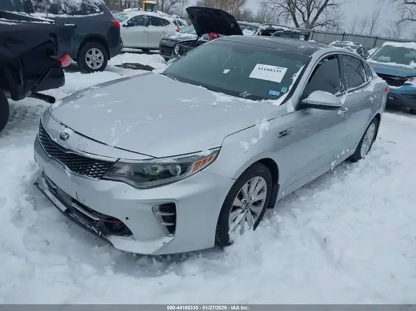 5XXGU4L31GG063097 2016 KIA OPTIMA - Image 2