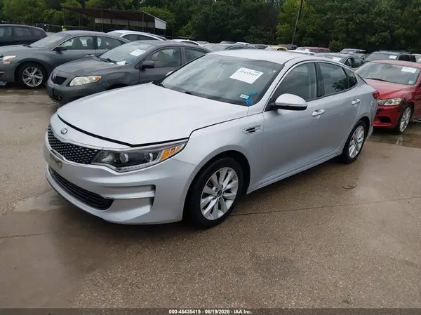 5XXGU4L31GG067232 2016 KIA OPTIMA - Image 2