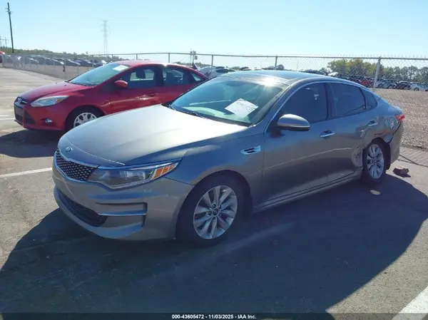 5XXGU4L31GG068400 2016 KIA OPTIMA - Image 2