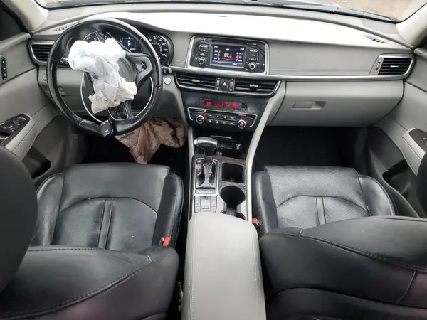 5XXGU4L31GG075637 2016 KIA OPTIMA - Image 8