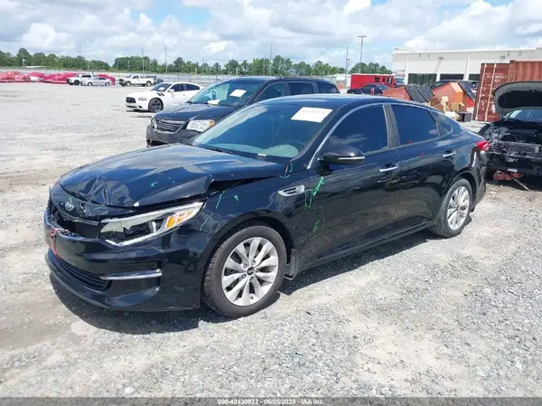 5XXGU4L31GG079123 2016 KIA OPTIMA - Image 2