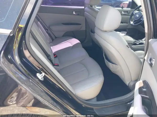5XXGU4L31GG079123 2016 KIA OPTIMA - Image 8