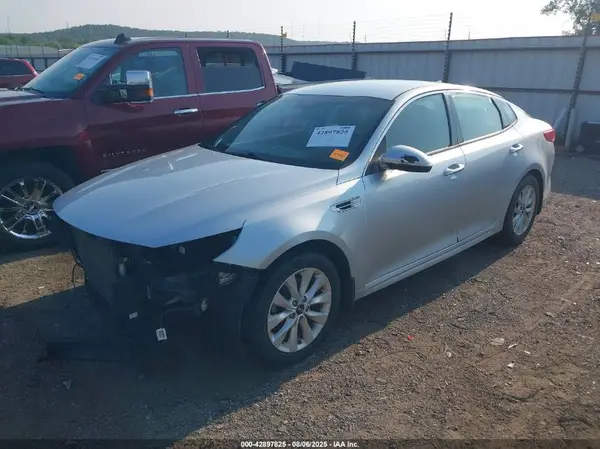 5XXGU4L31GG084189 2016 KIA OPTIMA - Image 2