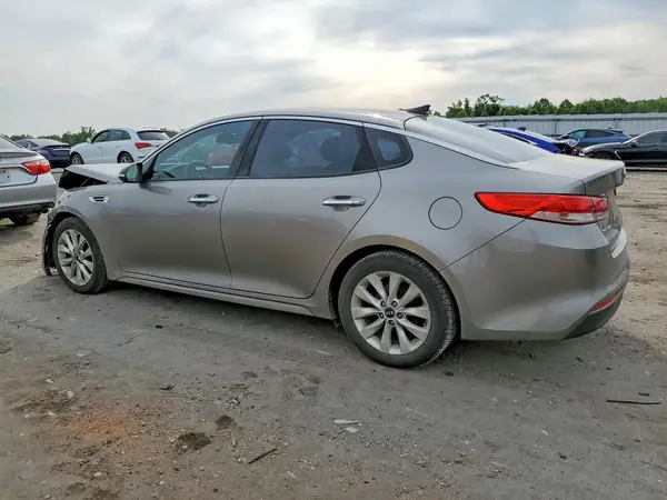 5XXGU4L31GG084760 2016 KIA OPTIMA - Image 2