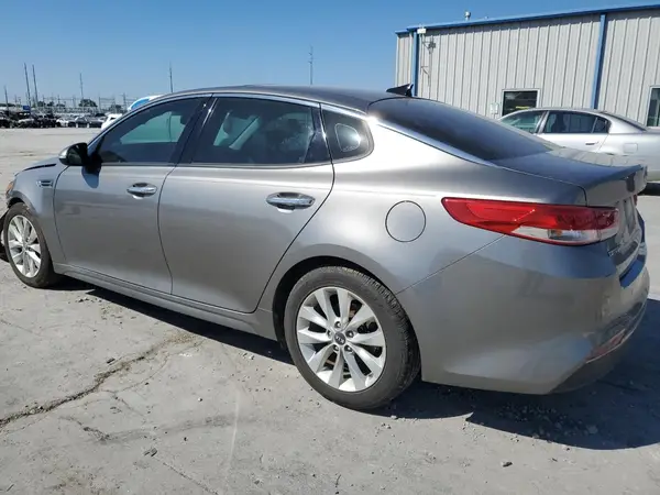 5XXGU4L31GG098822 2016 KIA OPTIMA - Image 2