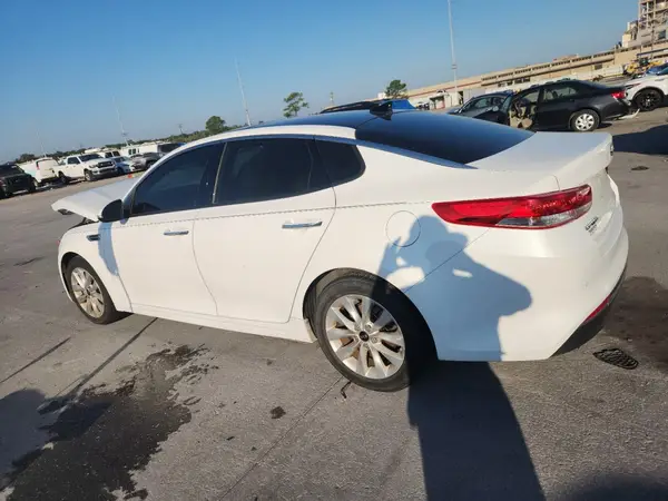 5XXGU4L31GG099968 2016 KIA OPTIMA - Image 2