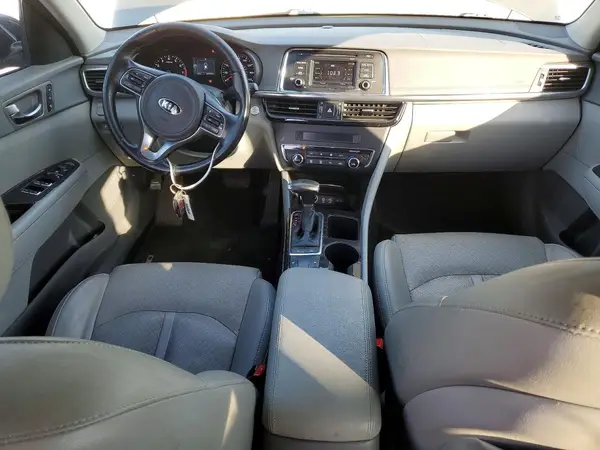 5XXGU4L31GG110953 2016 KIA OPTIMA - Image 8