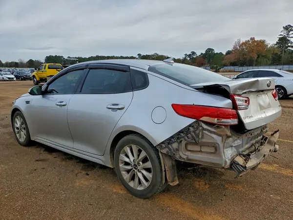 5XXGU4L31GG112752 2016 KIA OPTIMA - Image 2