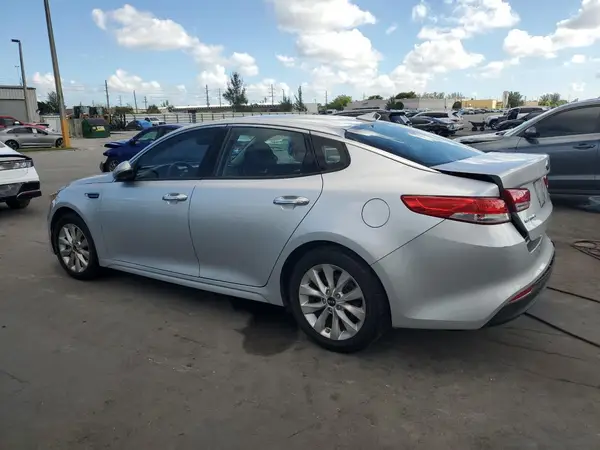 5XXGU4L31GG117529 2016 KIA OPTIMA - Image 2