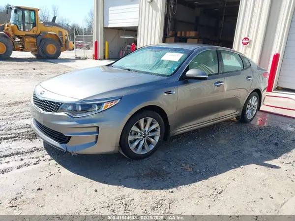 5XXGU4L31GG120107 2016 KIA OPTIMA - Image 2