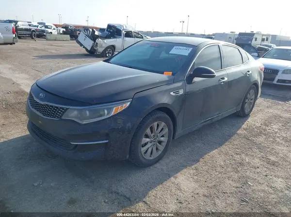 5XXGU4L31GG120138 2016 KIA OPTIMA - Image 2
