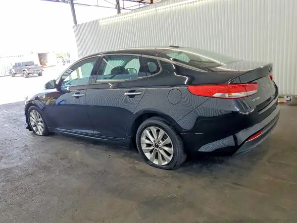 5XXGU4L31HG136163 2017 KIA OPTIMA - Image 2