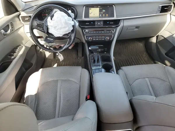 5XXGU4L31HG149706 2017 KIA OPTIMA - Image 8