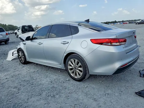 5XXGU4L31HG150810 2017 KIA OPTIMA - Image 2