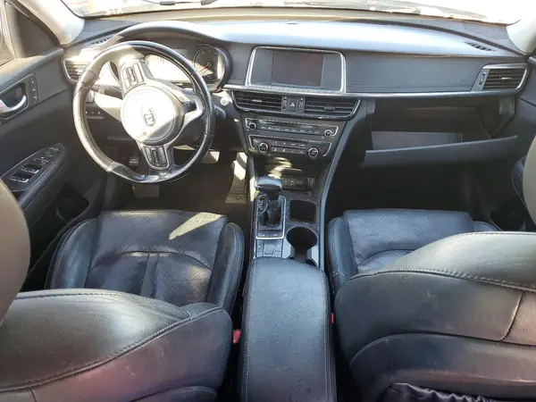 5XXGU4L31HG151651 2017 KIA OPTIMA - Image 8