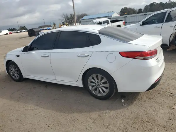 5XXGU4L31HG158454 2017 KIA OPTIMA - Image 2