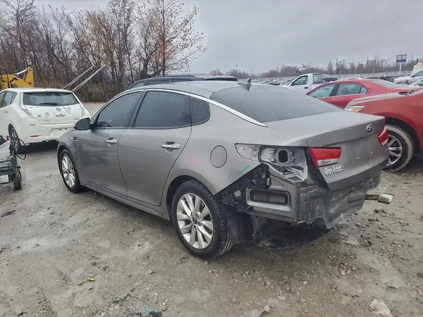 5XXGU4L31HG164786 2017 KIA OPTIMA - Image 2
