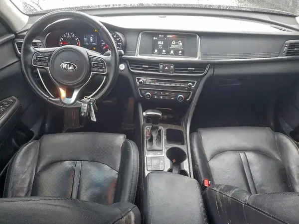 5XXGU4L31HG164786 2017 KIA OPTIMA - Image 8