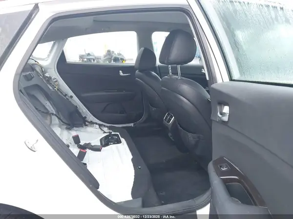 5XXGU4L31HG169003 2017 KIA OPTIMA - Image 8