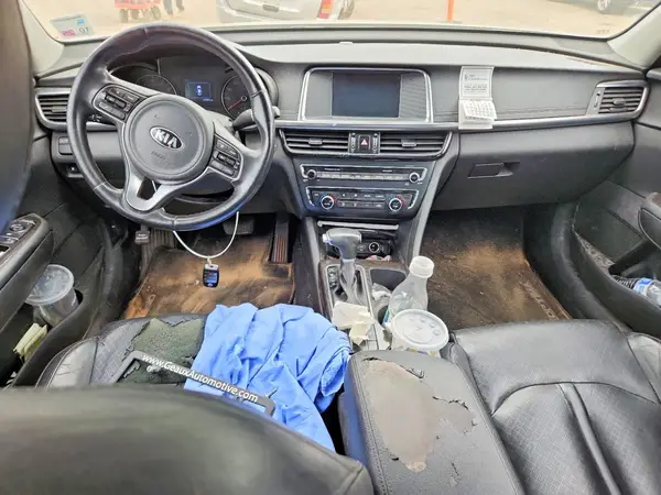 5XXGU4L31HG169759 2017 KIA OPTIMA - Image 8
