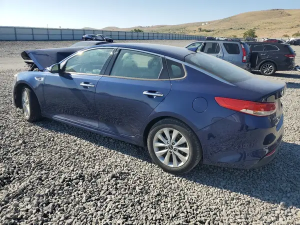 5XXGU4L31JG188656 2018 KIA OPTIMA - Image 2