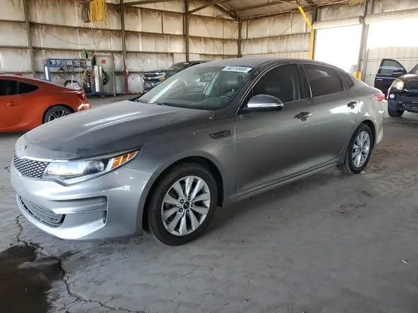 5XXGU4L31JG197373 2018 KIA OPTIMA - Image 1