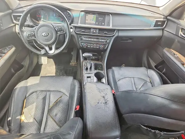 5XXGU4L31JG199172 2018 KIA OPTIMA - Image 8