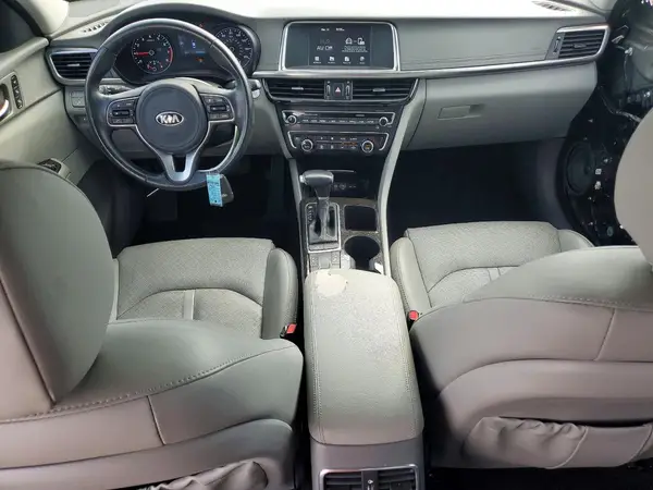 5XXGU4L31JG199821 2018 KIA OPTIMA - Image 8