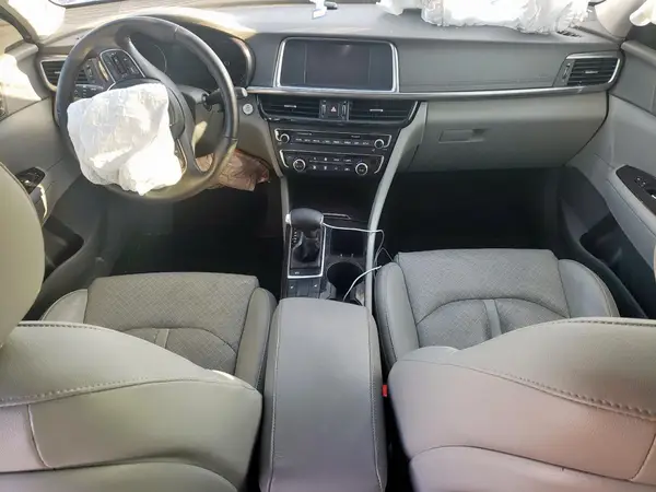 5XXGU4L31JG211854 2018 KIA OPTIMA - Image 8