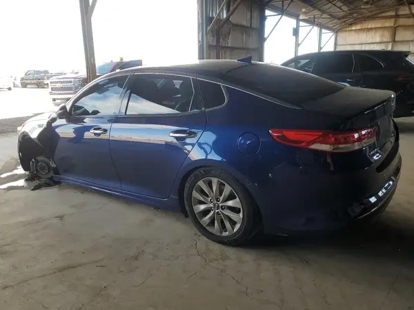 5XXGU4L31JG221249 2018 KIA OPTIMA - Image 2