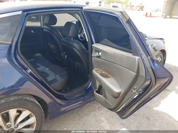 5XXGU4L31JG229254 2018 KIA OPTIMA - Image 8