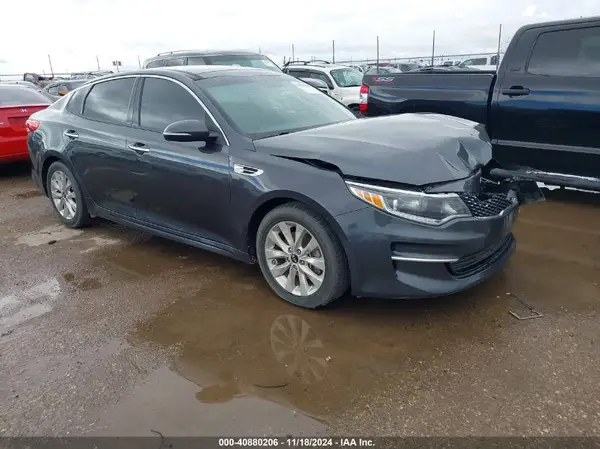5XXGU4L31JG232235 2018 KIA OPTIMA - Image 1