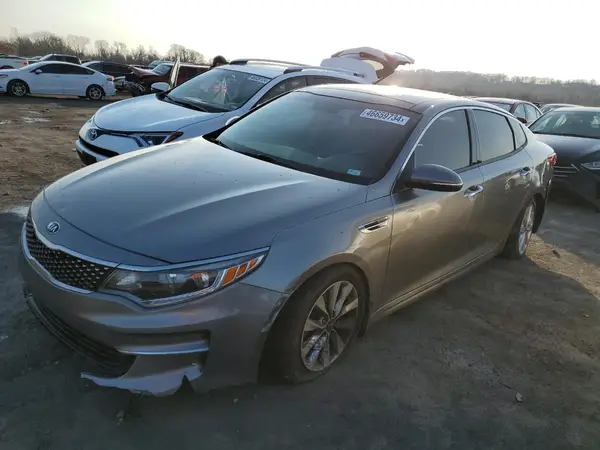 5XXGU4L31JG260682 2018 KIA OPTIMA - Image 1