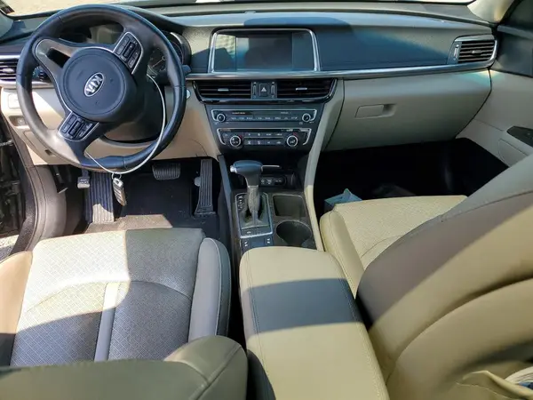 5XXGU4L31JG260715 2018 KIA OPTIMA - Image 8