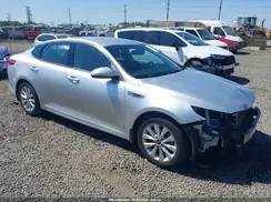 5XXGU4L31JG263386 2018 KIA OPTIMA