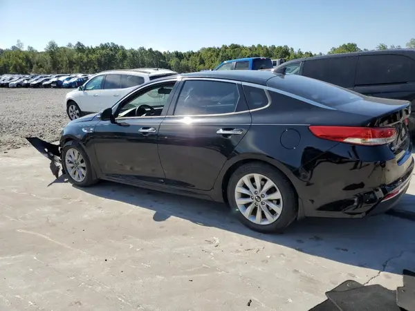 5XXGU4L31JG271777 2018 KIA OPTIMA - Image 2