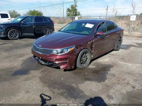 5XXGU4L32GG001739 2016 KIA OPTIMA - Image 2