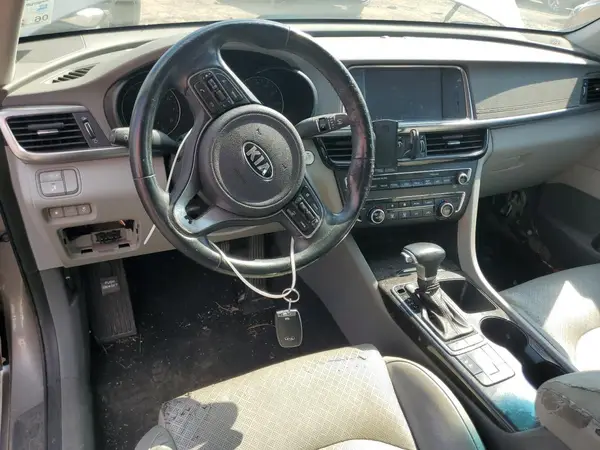 5XXGU4L32GG004026 2016 KIA OPTIMA - Image 8