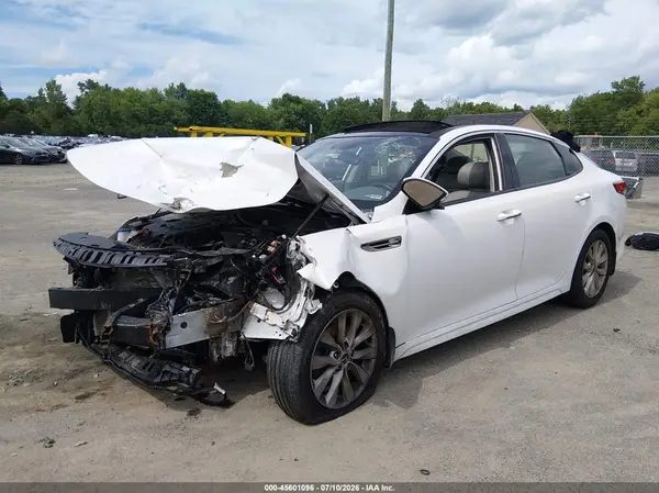 5XXGU4L32GG012188 2016 KIA OPTIMA - Image 2