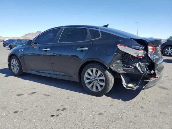 5XXGU4L32GG013910 2016 KIA OPTIMA - Image 2