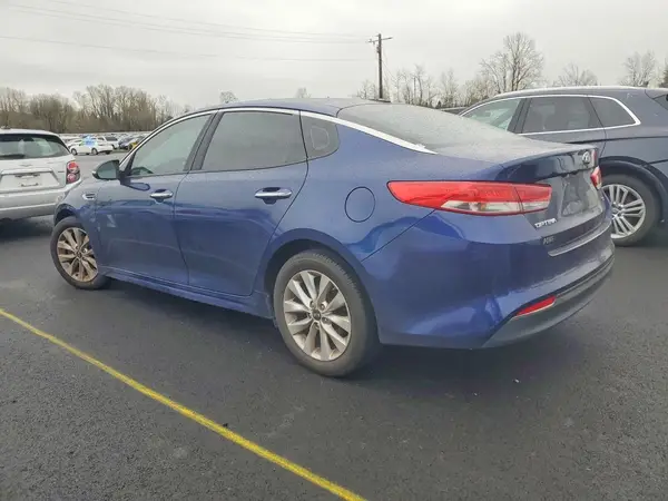 5XXGU4L32GG031713 2016 KIA OPTIMA - Image 2