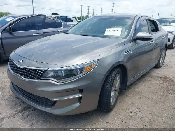 5XXGU4L32GG032554 2016 KIA OPTIMA - Image 2