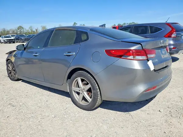 5XXGU4L32GG045093 2016 KIA OPTIMA - Image 2