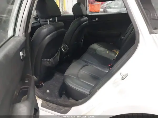 5XXGU4L32GG056188 2016 KIA OPTIMA - Image 8