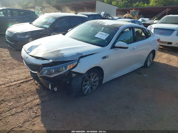5XXGU4L32GG056420 2016 KIA OPTIMA - Image 2